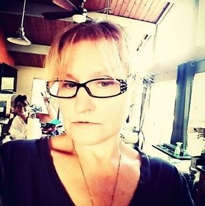 Meet your Posher, Karie